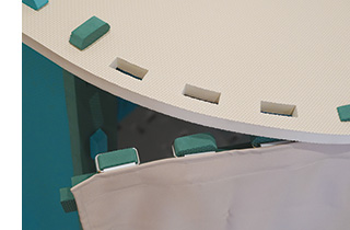 カーテンは脱着可